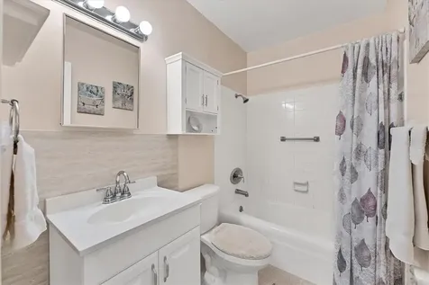 2905 51st Avenue W Bradenton FL 34207
