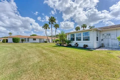 2905 51st Avenue W Bradenton FL 34207