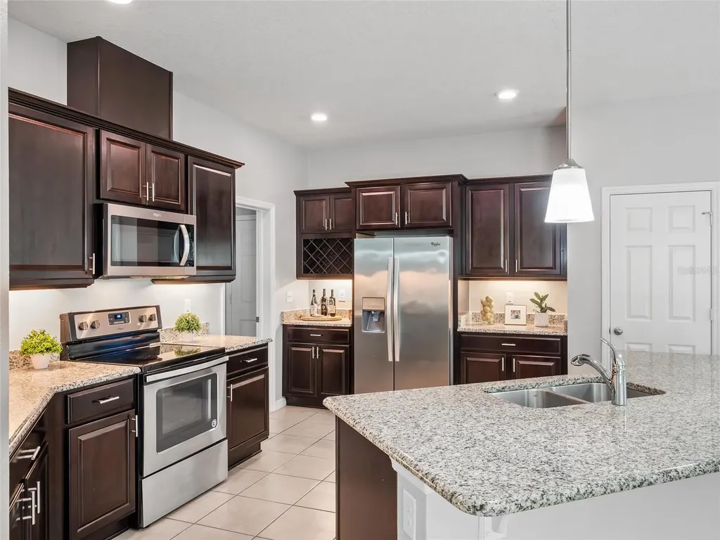 476 Bottlebrush Loop Sanford FL 32771