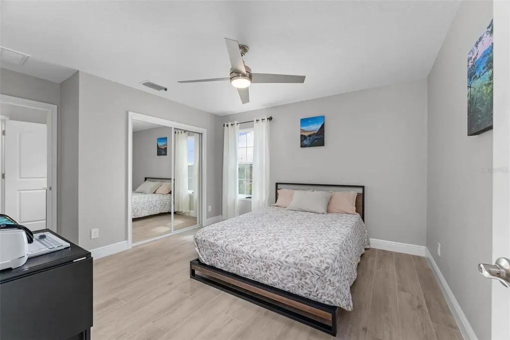 5039 NE 125th Loop Oxford FL 34484