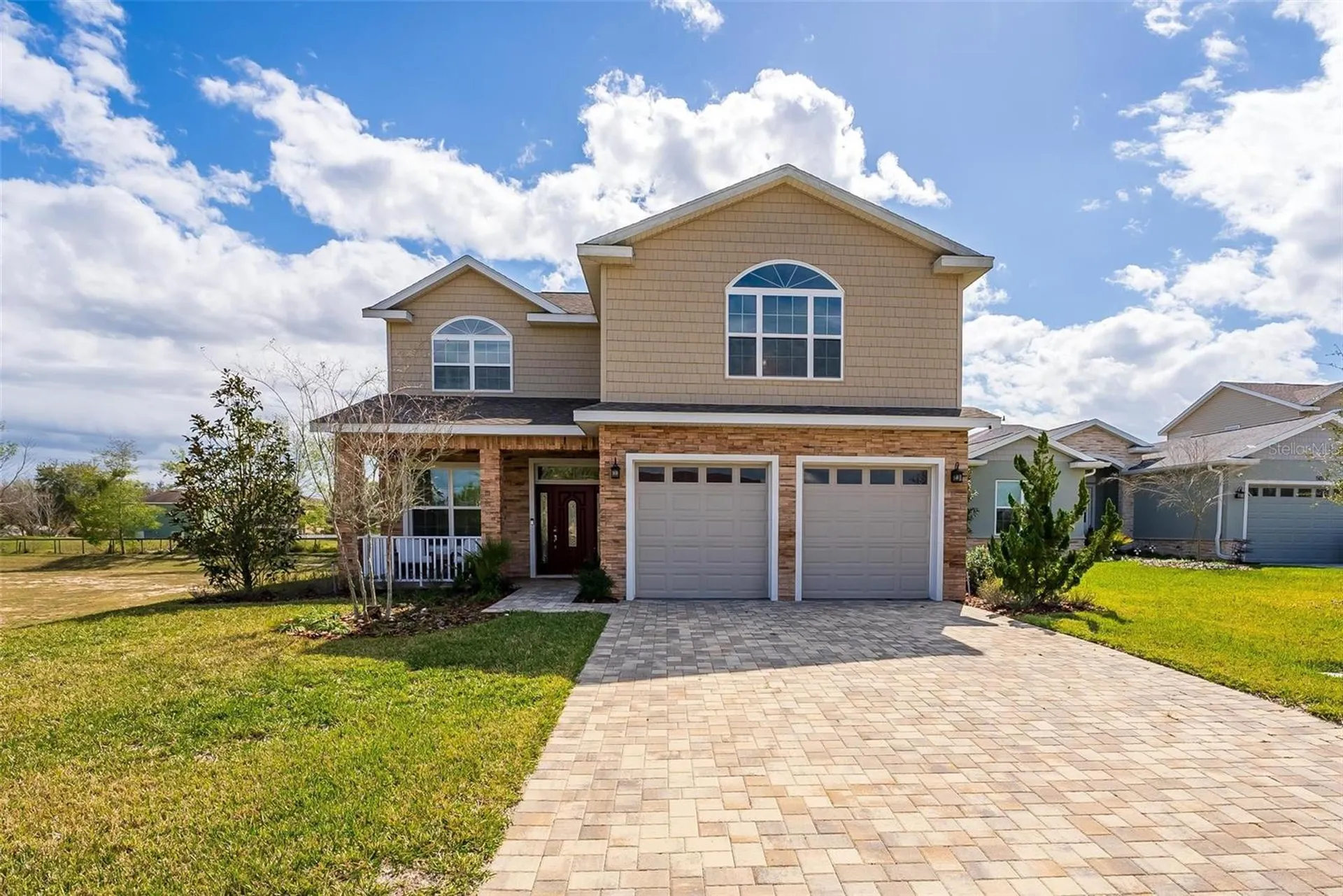 5039 NE 125th Loop Oxford FL 34484
