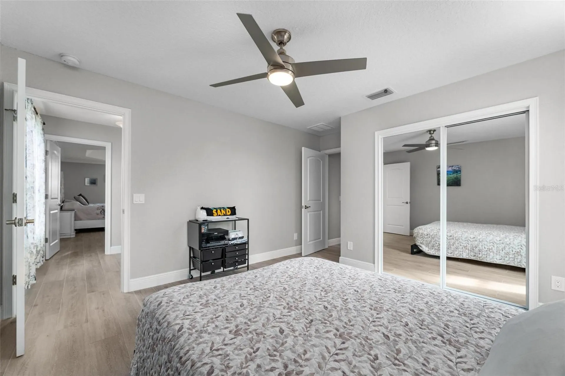 5039 NE 125th Loop Oxford FL 34484