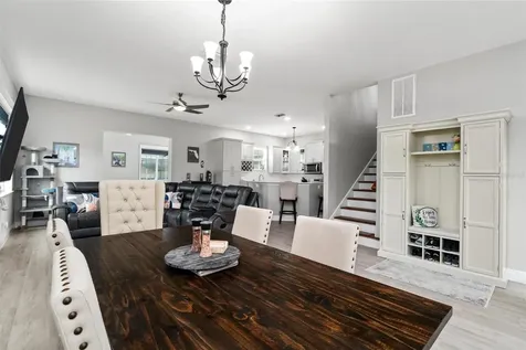 5039 NE 125th Loop Oxford FL 34484