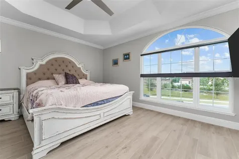 5039 NE 125th Loop Oxford FL 34484