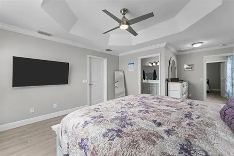 5039 NE 125th Loop Oxford FL 34484