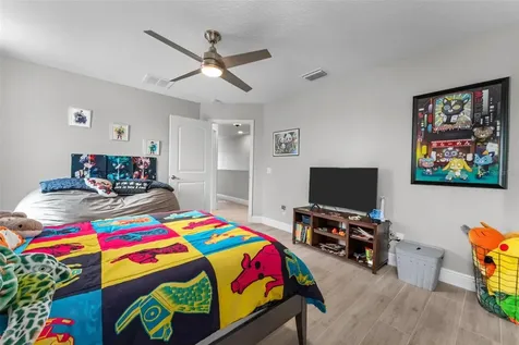 5039 NE 125th Loop Oxford FL 34484