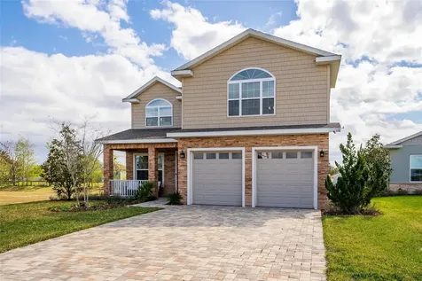 5039 NE 125th Loop Oxford FL 34484