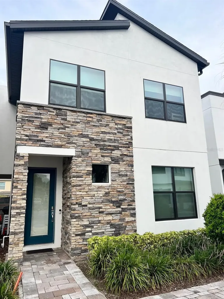 136 Villa Domani Circle Davenport FL 33896
