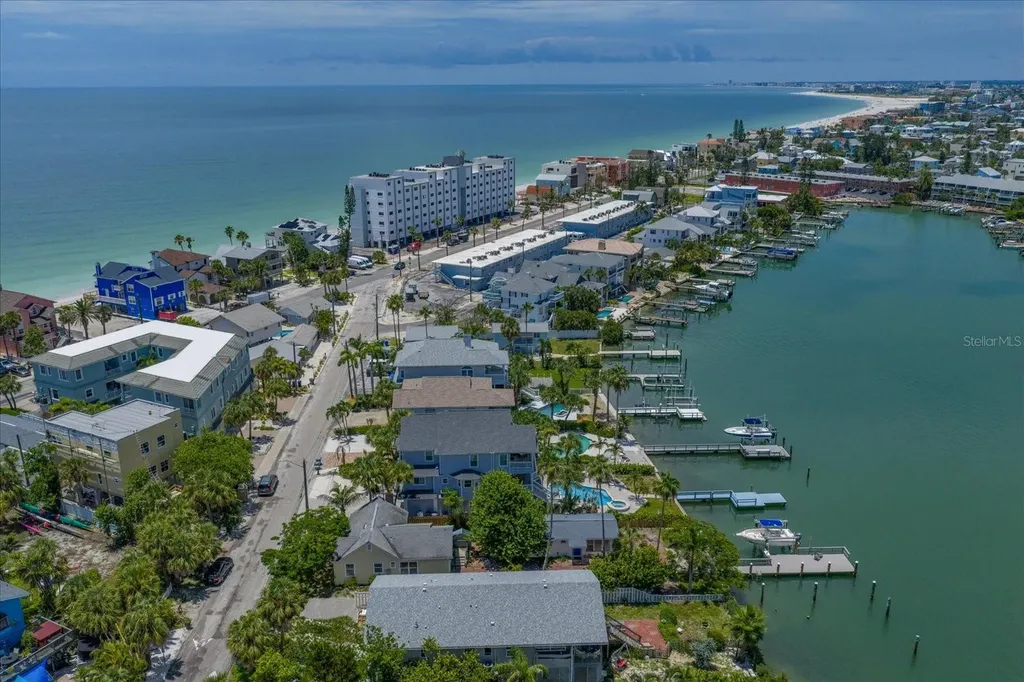 8405 Bayshore Drive Treasure Island FL 33706