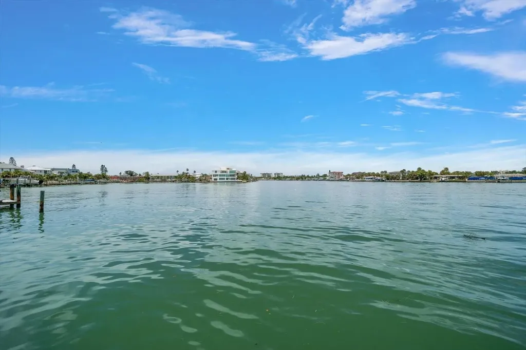 8405 Bayshore Drive Treasure Island FL 33706