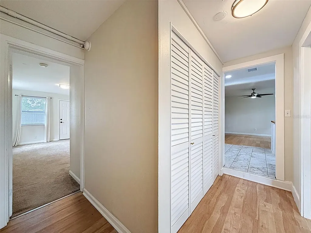 1121 49th Avenue N St Petersburg FL 33703
