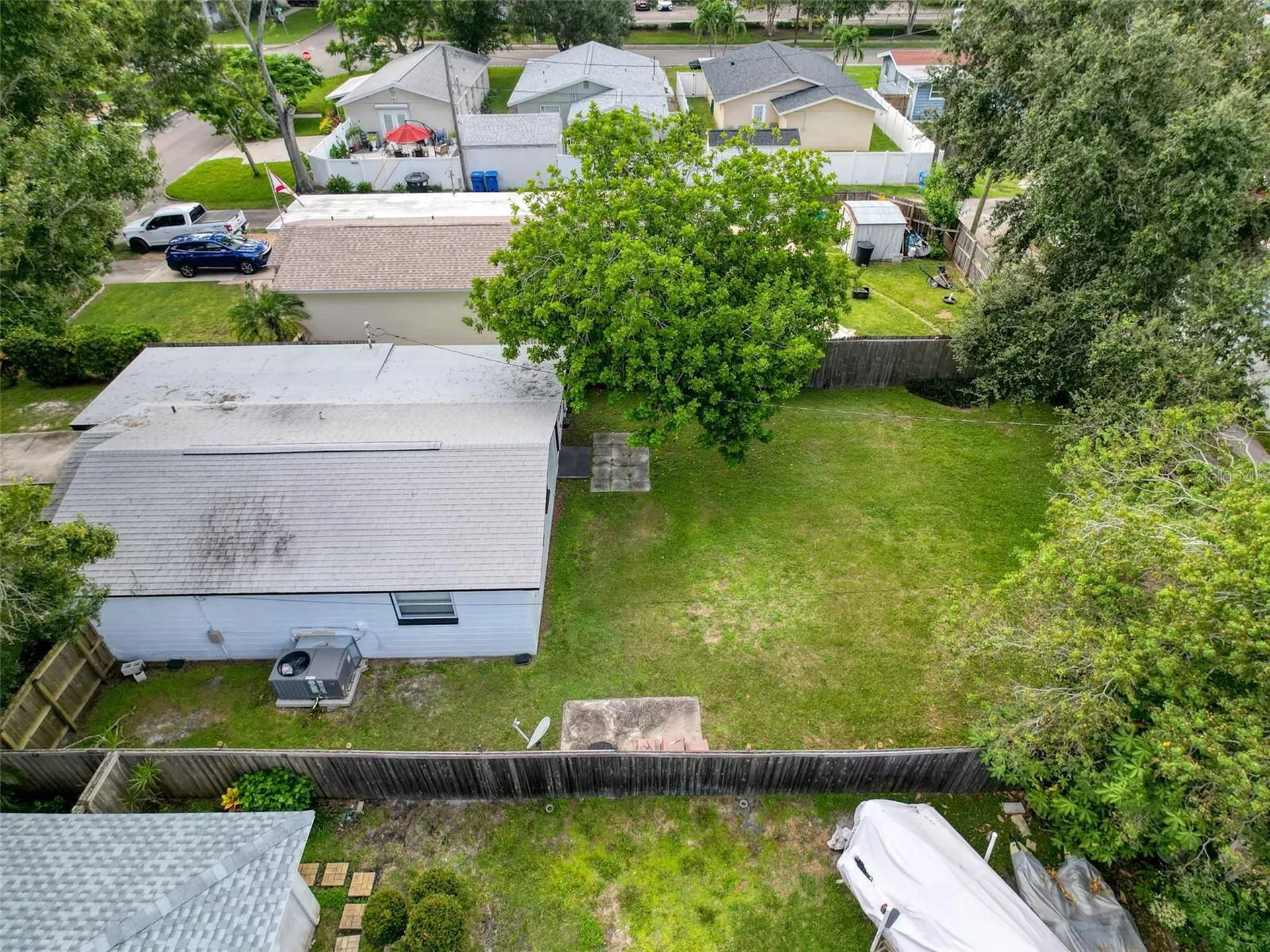 1121 49th Avenue N St Petersburg FL 33703