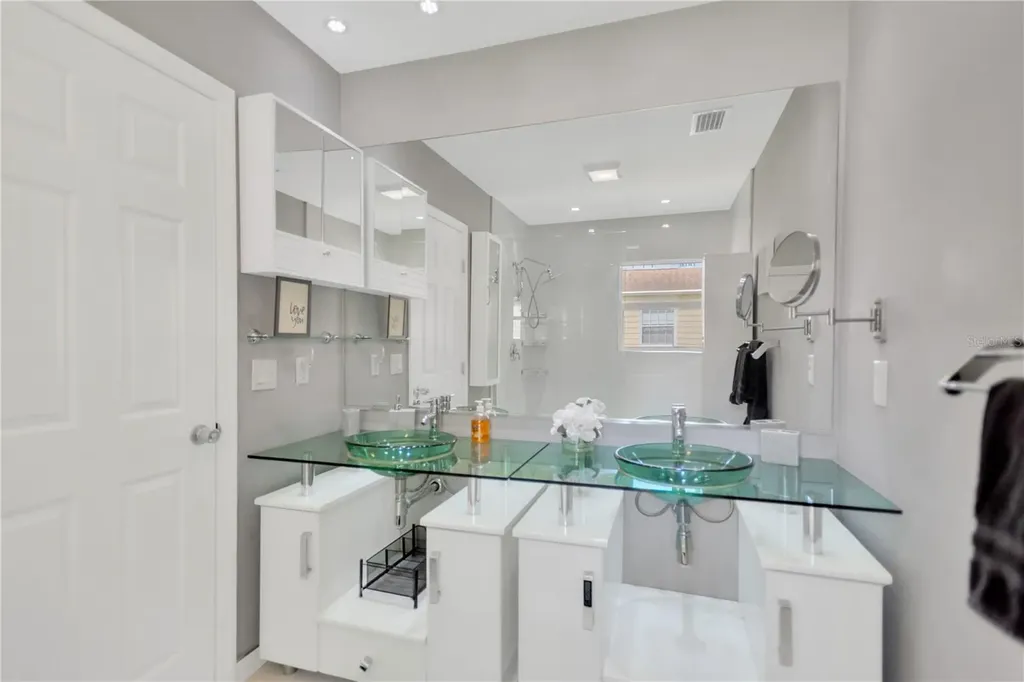 4147 Augustine Avenue Sarasota FL 34231