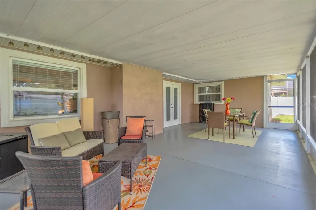 4147 Augustine Avenue Sarasota FL 34231