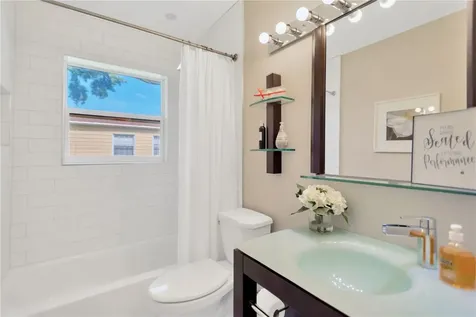 4147 Augustine Avenue Sarasota FL 34231