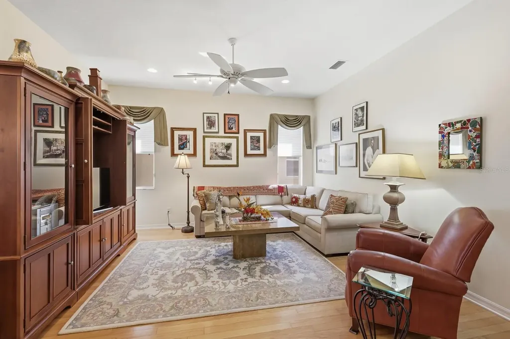 4235 65th Terrace E Sarasota FL 34243