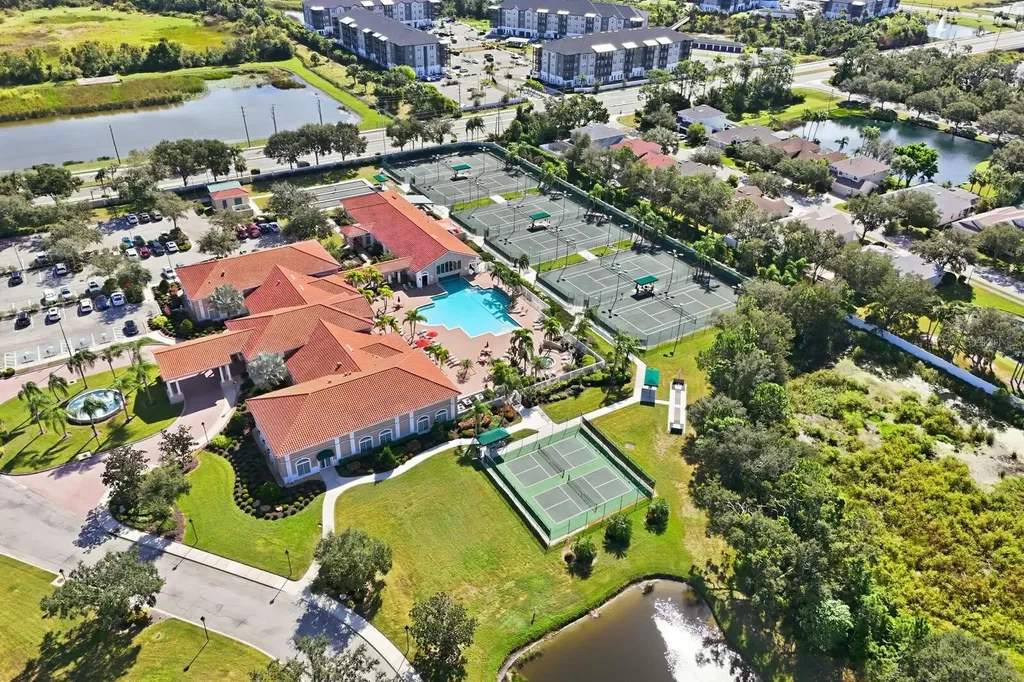 4235 65th Terrace E Sarasota FL 34243
