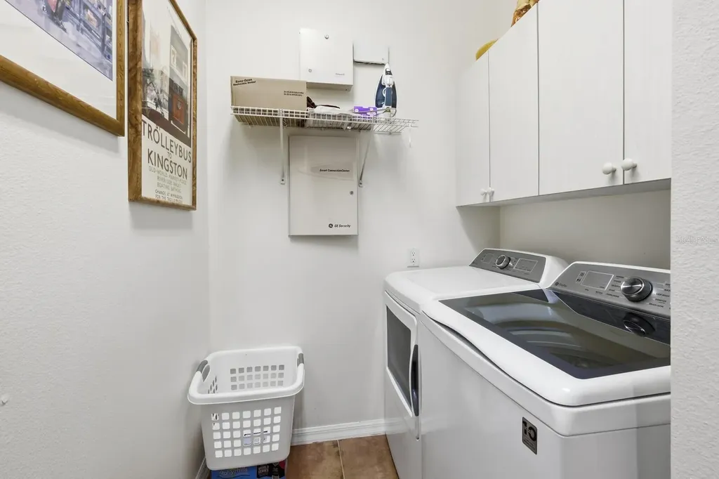 4235 65th Terrace E Sarasota FL 34243