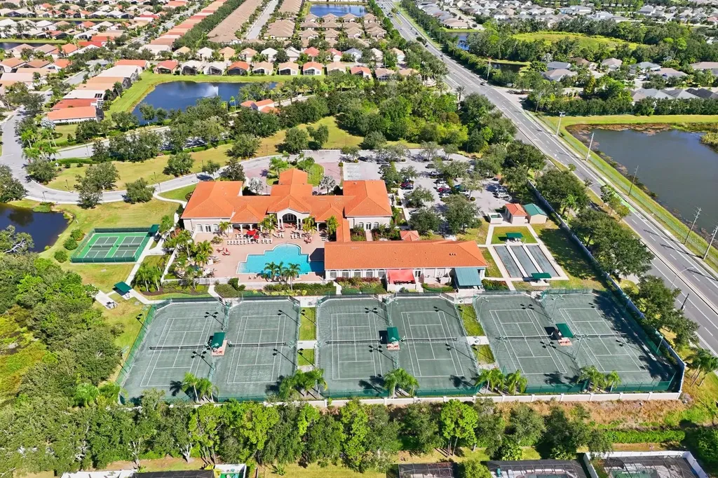 4235 65th Terrace E Sarasota FL 34243