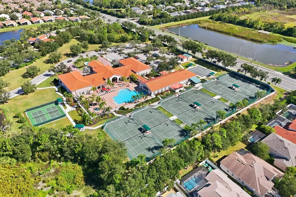 4235 65th Terrace E Sarasota FL 34243