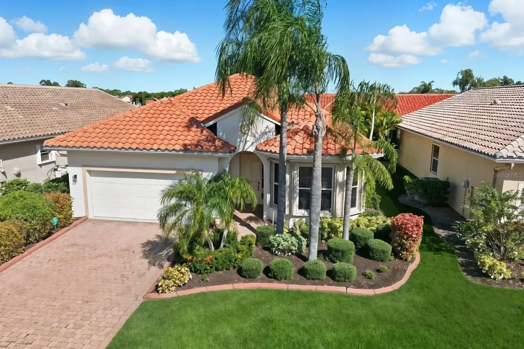 4235 65th Terrace E Sarasota FL 34243