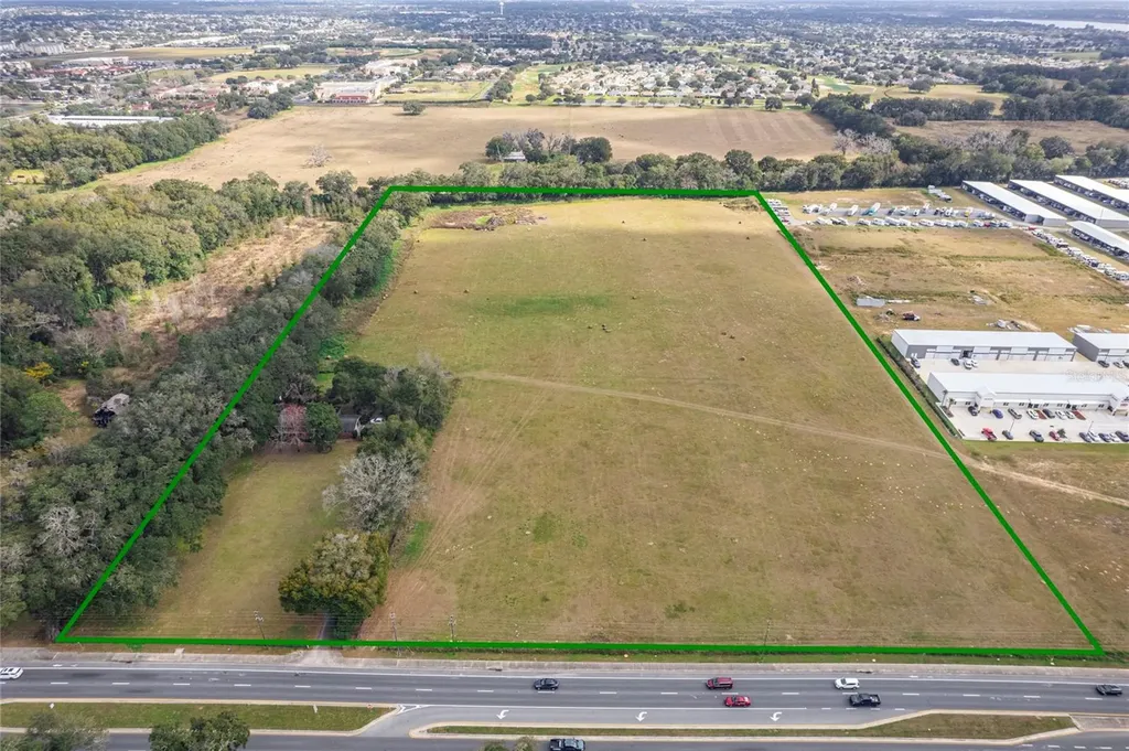11425 N Us Highway 301 Oxford FL 34484