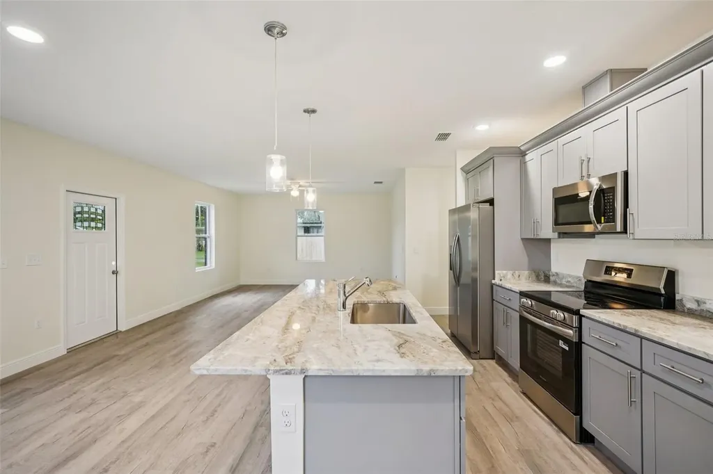 626 Woodland Avenue Lakeland FL 33801