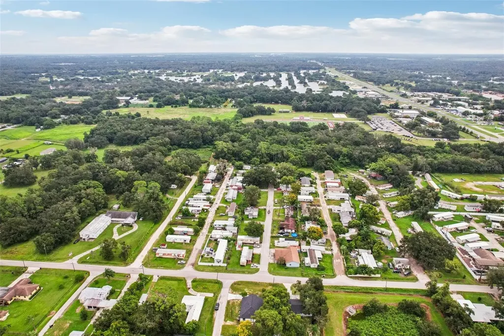 626 Woodland Avenue Lakeland FL 33801