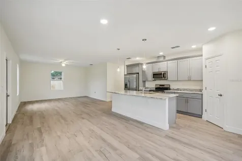 626 Woodland Avenue Lakeland FL 33801