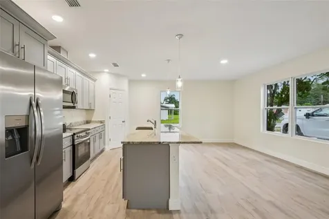 626 Woodland Avenue Lakeland FL 33801