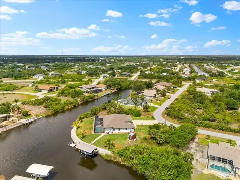 9470 Wacker Terrace Port Charlotte FL 33981