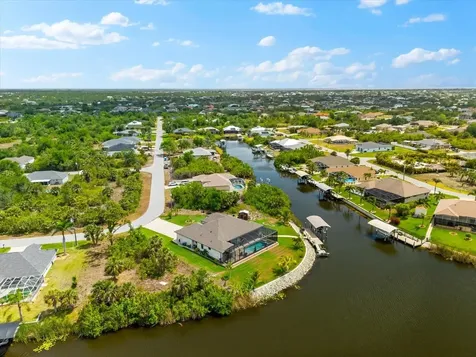 9470 Wacker Terrace Port Charlotte FL 33981