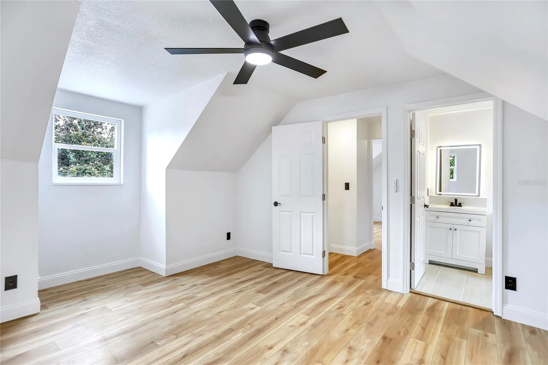 1920 Baxter Avenue Orlando FL 32806