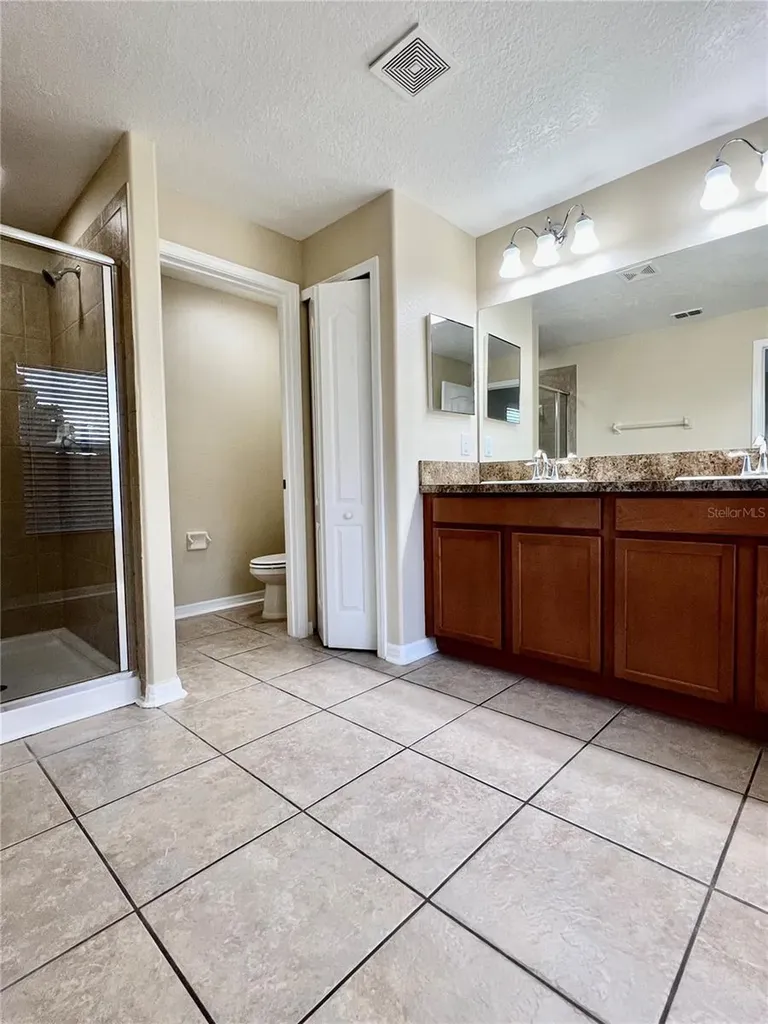 10709 Savannah Landing Circle Orlando FL 32832