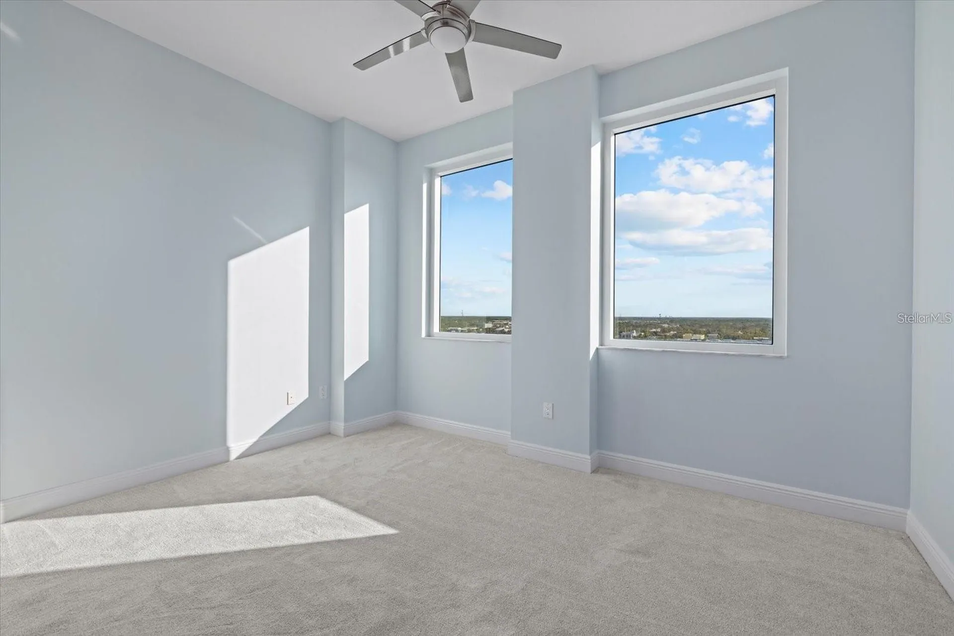 800 N Tamiami Trail Sarasota FL 34236