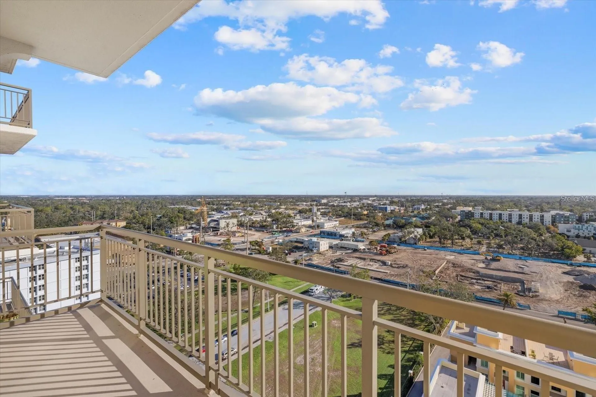 800 N Tamiami Trail Sarasota FL 34236