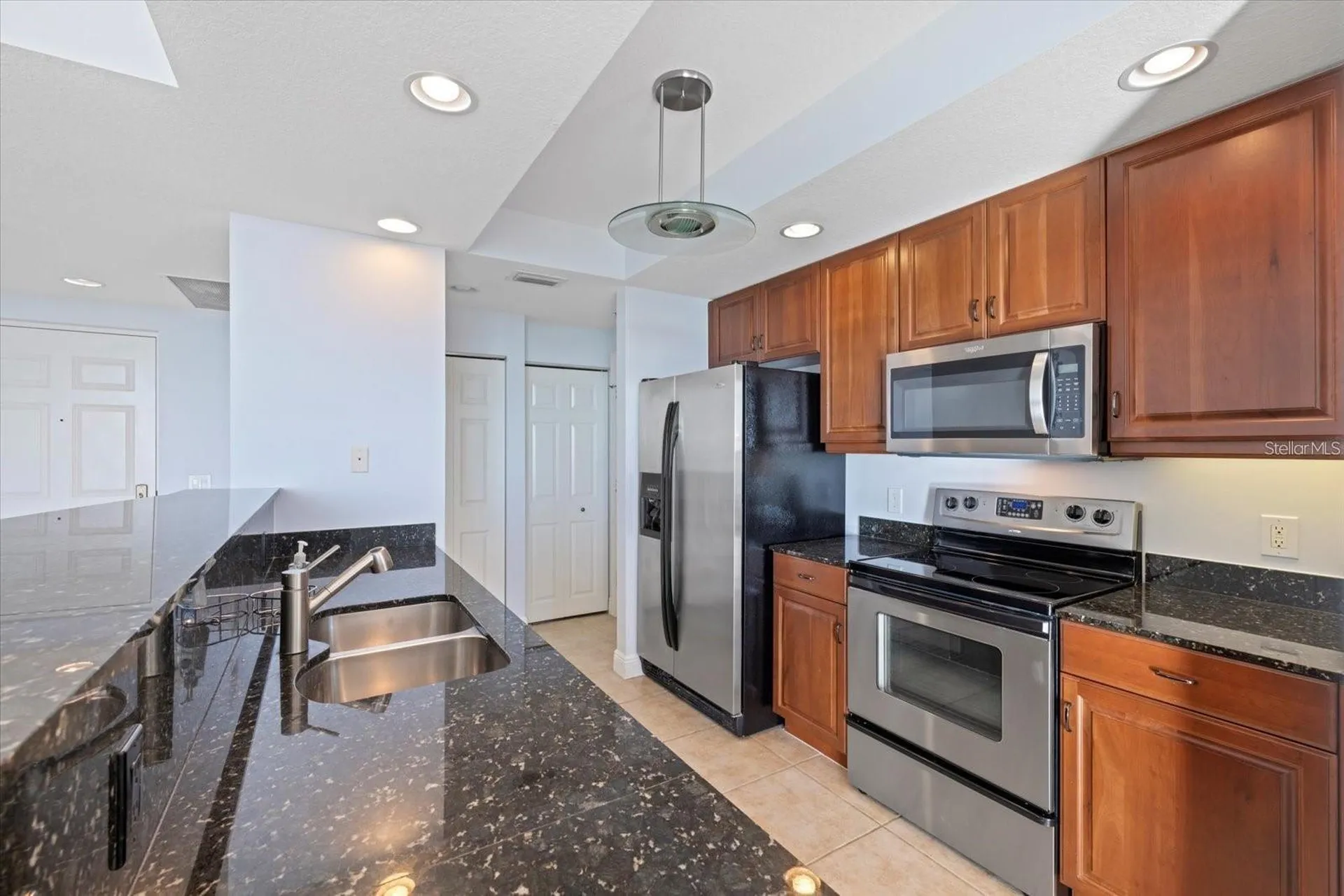 800 N Tamiami Trail Sarasota FL 34236