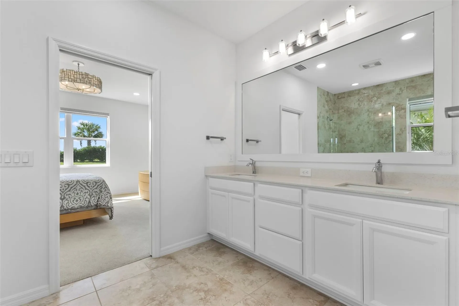 8121 Sternway Road Sarasota FL 34240