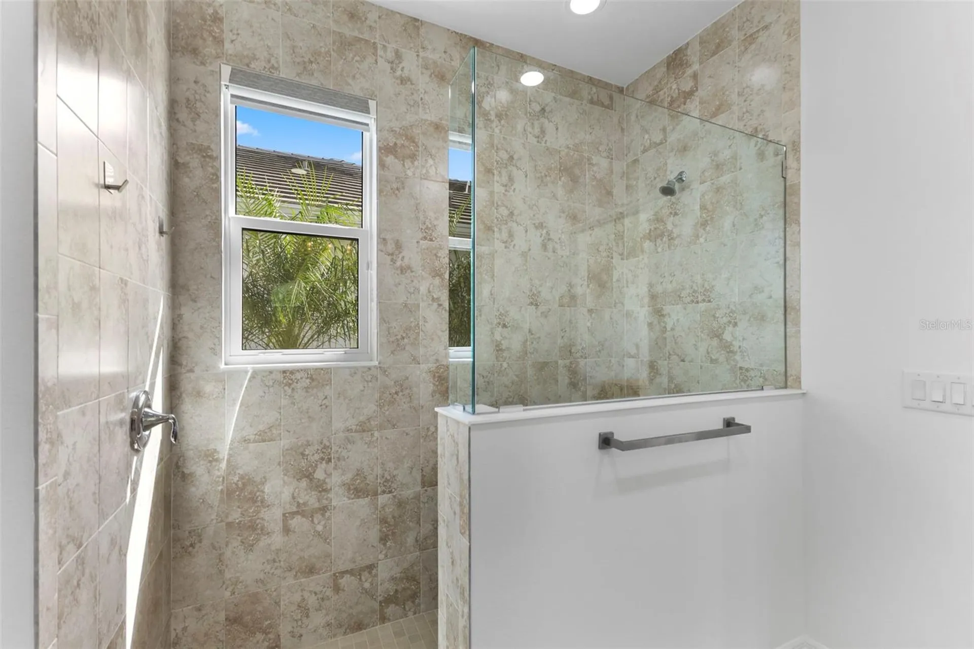 8121 Sternway Road Sarasota FL 34240