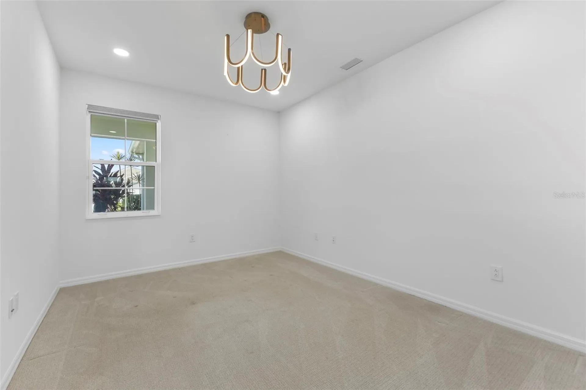8121 Sternway Road Sarasota FL 34240