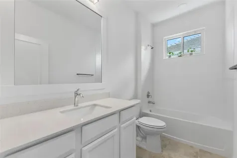 8121 Sternway Road Sarasota FL 34240