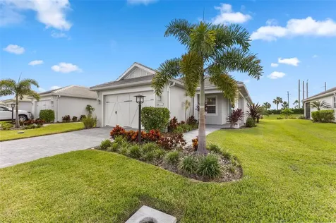 8121 Sternway Road Sarasota FL 34240