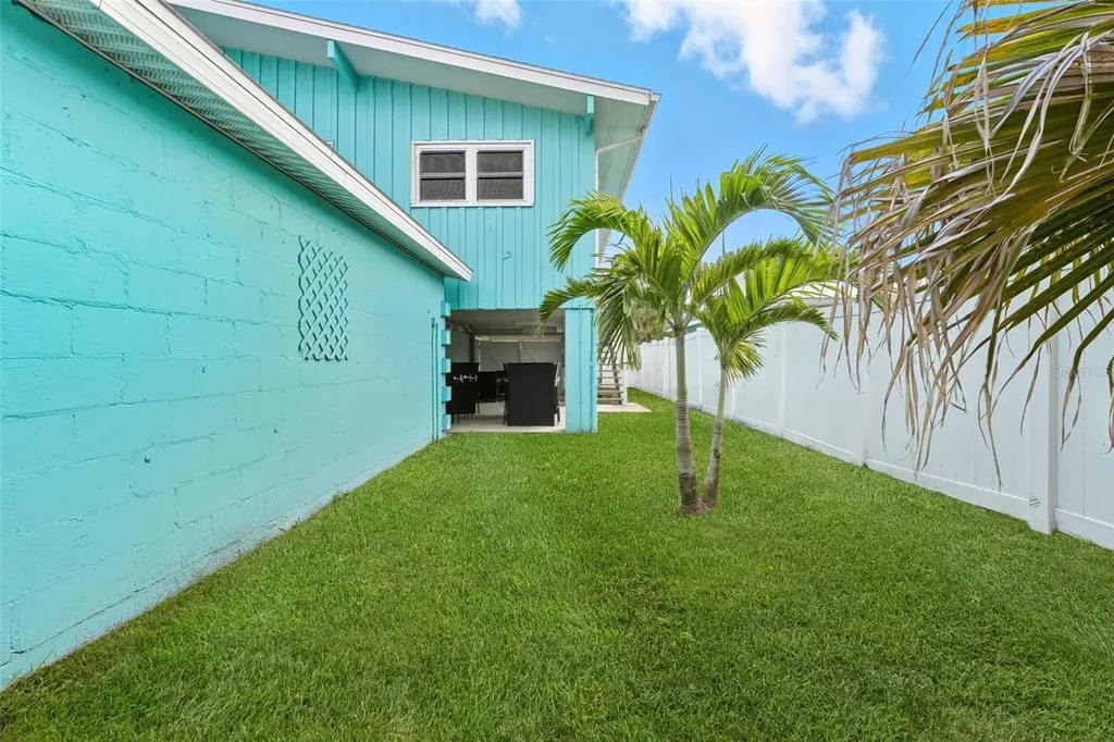 208 Bates Avenue Indian Rocks Beach FL 33785