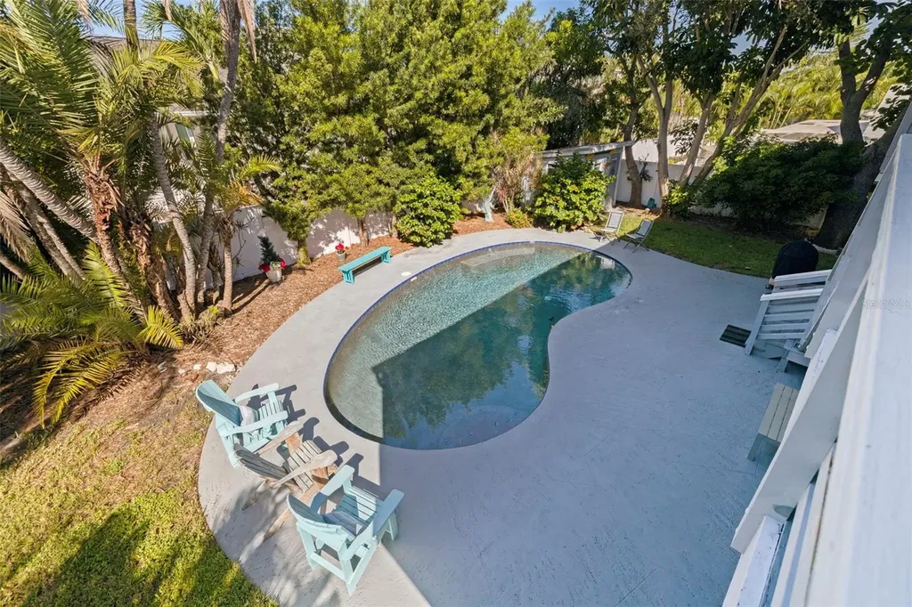 1118 2nd Avenue S Tierra Verde FL 33715