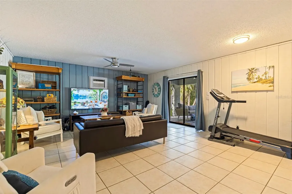 1118 2nd Avenue S Tierra Verde FL 33715