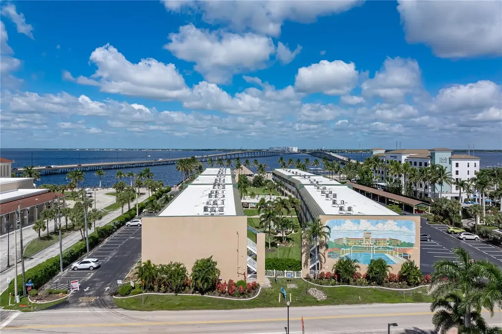 150 Harborside Avenue Punta Gorda FL 33950