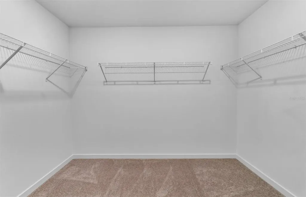 9127 Newmons Place Wildwood FL 34785