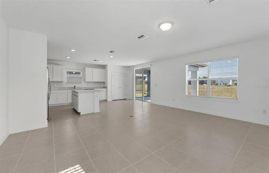 9127 Newmons Place Wildwood FL 34785