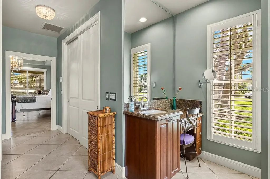 15211 Intracoastal Court Fort Myers FL 33908