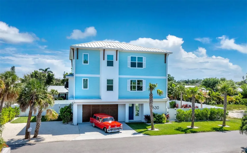 630 Companion Way Longboat Key FL 34228